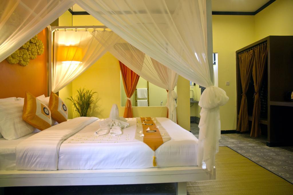Residence Indochine Suite Siem Reap Zimmer foto